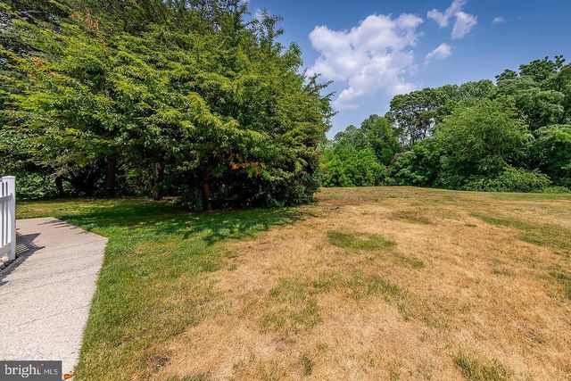 1122 TRISTRAM CIR, Mantua, NJ 08051