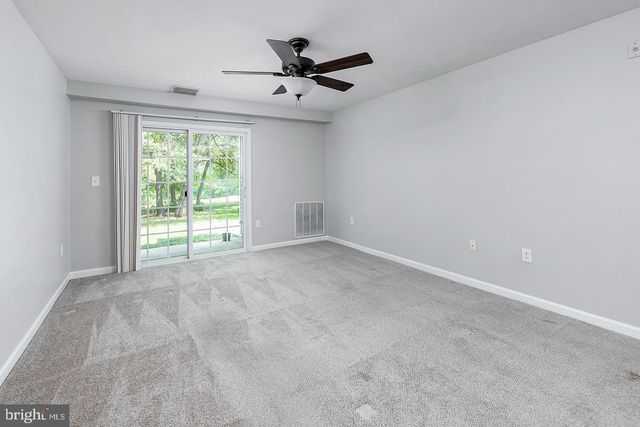 1122 TRISTRAM CIR, Mantua, NJ 08051