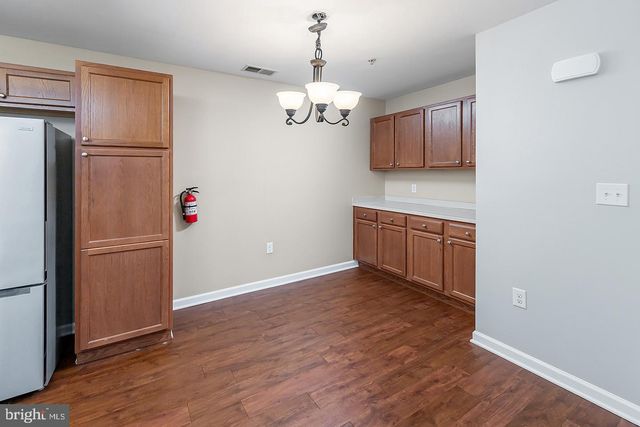 1122 TRISTRAM CIR, Mantua, NJ 08051