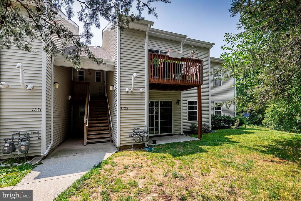 1122 TRISTRAM CIR, Mantua, NJ 08051