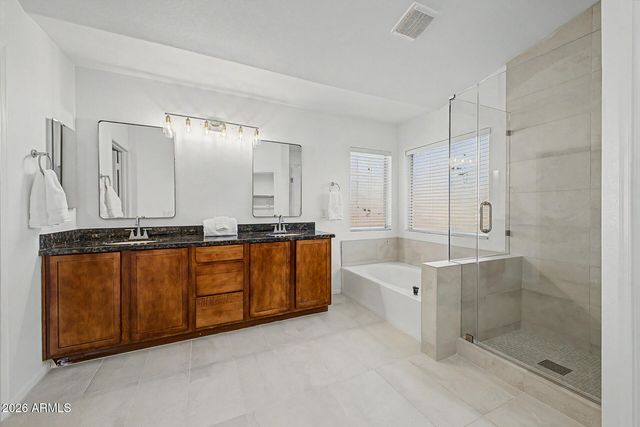 8805 W ALEX Avenue, Peoria, AZ 85382
