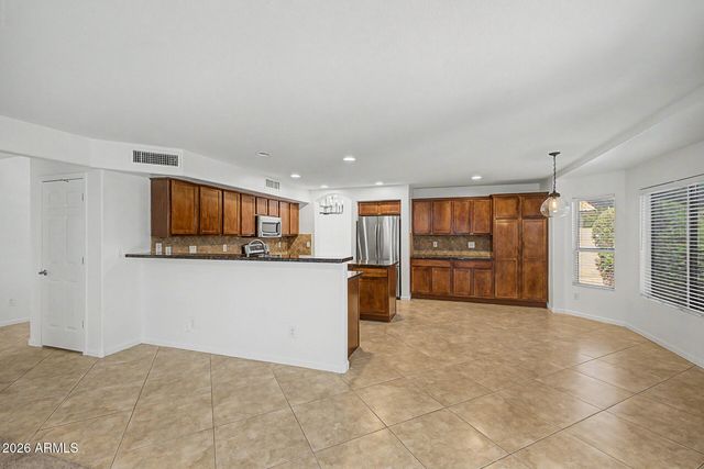 8805 W ALEX Avenue, Peoria, AZ 85382