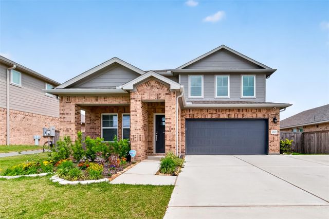 12119 Rushing Ridge Dive, Baytown, TX 77523