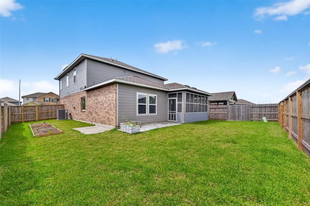 12119 Rushing Ridge Dive, Baytown, TX 77523