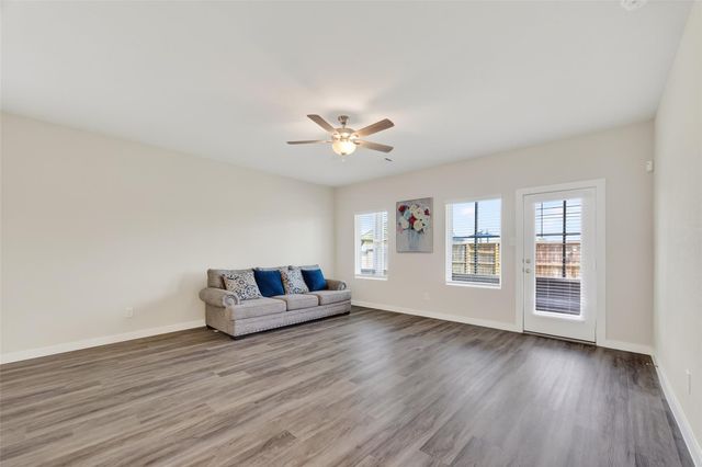 12119 Rushing Ridge Dive, Baytown, TX 77523