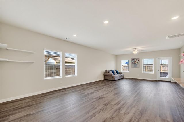 12119 Rushing Ridge Dive, Baytown, TX 77523