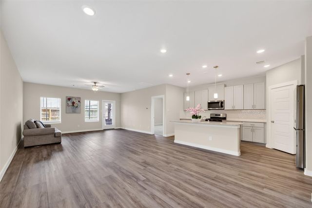 12119 Rushing Ridge Dive, Baytown, TX 77523