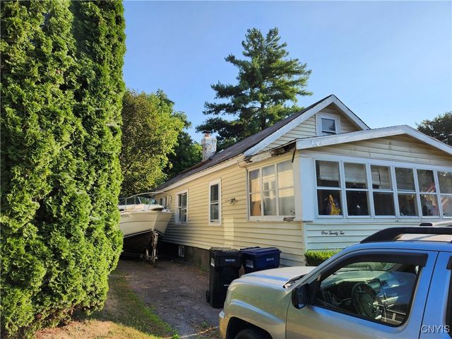 122 Cordova Street, Syracuse, NY 13205