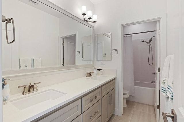 98 E Calder Dr, Mountain House, CA 95391