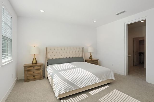 98 E Calder Dr, Mountain House, CA 95391