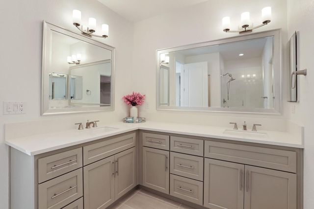 98 E Calder Dr, Mountain House, CA 95391