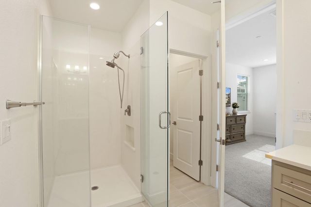 98 E Calder Dr, Mountain House, CA 95391