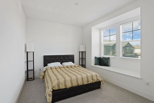 98 E Calder Dr, Mountain House, CA 95391