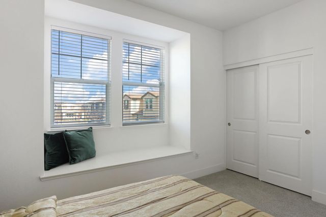 98 E Calder Dr, Mountain House, CA 95391