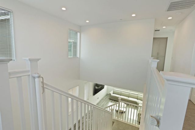 98 E Calder Dr, Mountain House, CA 95391