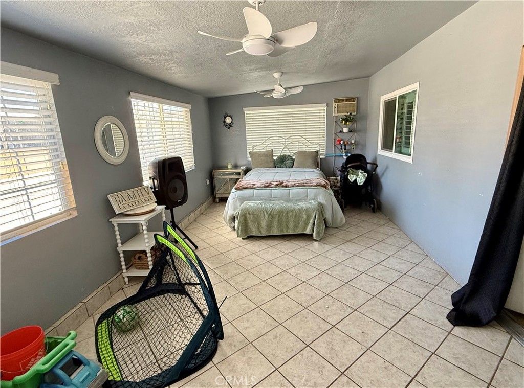 Image 14 of property listing at 25180 Menifee, Menifee, CA 92585