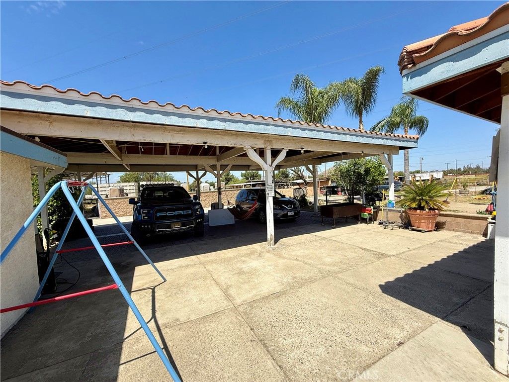 Image 8 of property listing at 25180 Menifee, Menifee, CA 92585