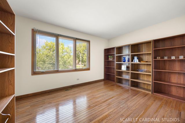 519 Calduto Circle, Villa Park, IL 60181
