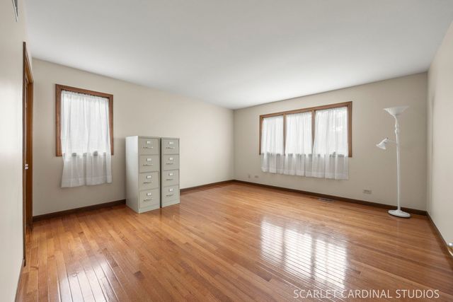 519 Calduto Circle, Villa Park, IL 60181