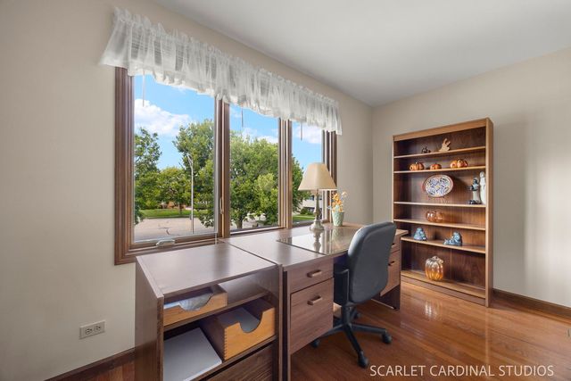 519 Calduto Circle, Villa Park, IL 60181