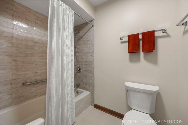 519 Calduto Circle, Villa Park, IL 60181