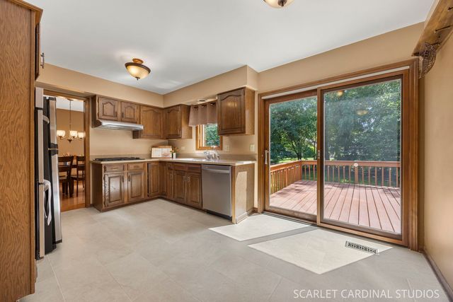 519 Calduto Circle, Villa Park, IL 60181