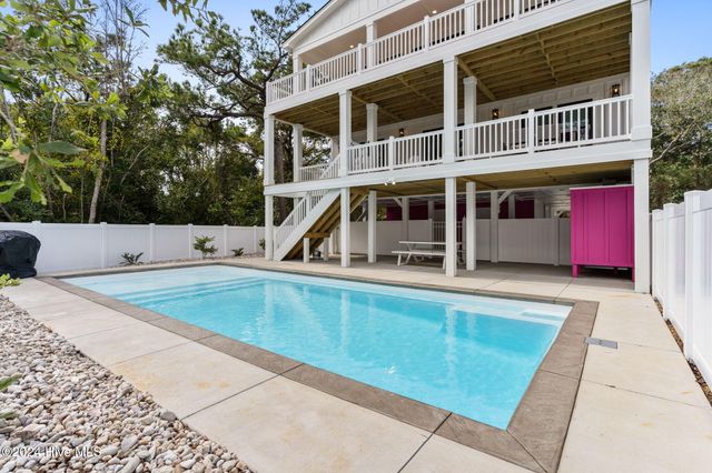 100 SE 66th Street, Oak Island, NC 28465