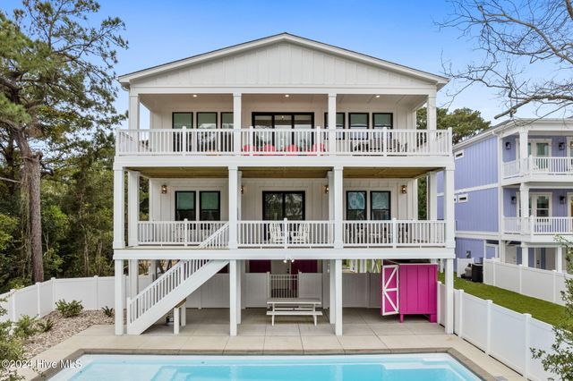 100 SE 66th Street, Oak Island, NC 28465