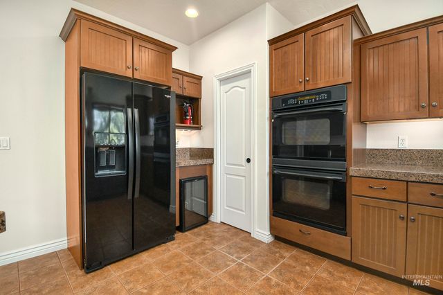 16860 N Darmady Loop, Nampa, ID 83687