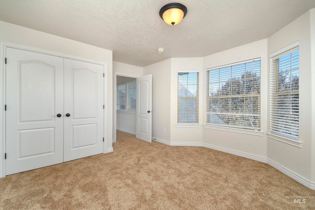 16860 N Darmady Loop, Nampa, ID 83687