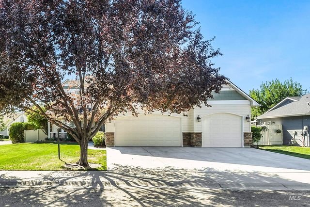 16860 N Darmady Loop, Nampa, ID 83687