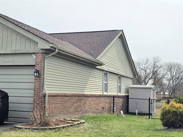 2545 Woodmont Drive, Canton, MI 48188