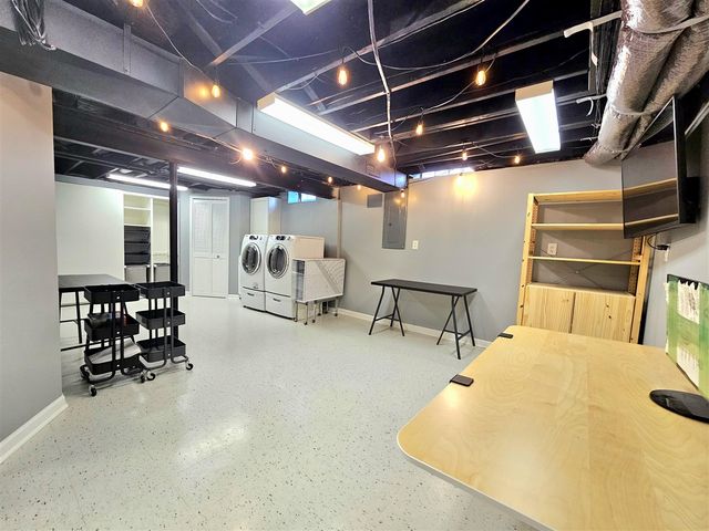 2545 Woodmont Drive, Canton, MI 48188