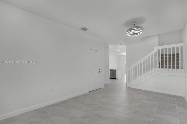 2425 SE 28TH DR 2425, Homestead, FL 33035