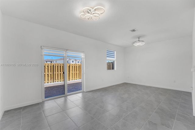 2425 SE 28TH DR 2425, Homestead, FL 33035