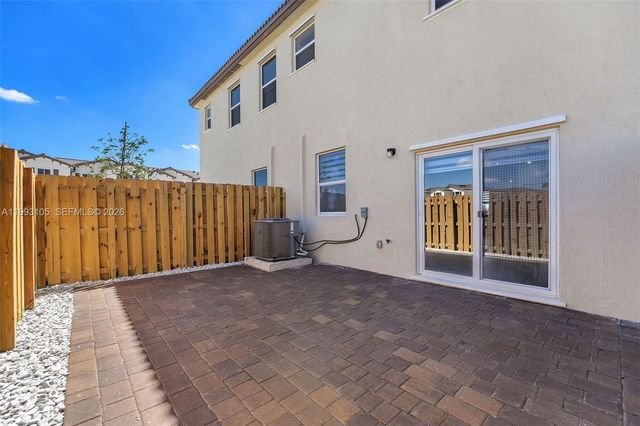 2425 SE 28TH DR 2425, Homestead, FL 33035