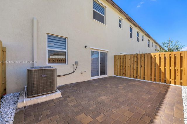 2425 SE 28TH DR 2425, Homestead, FL 33035