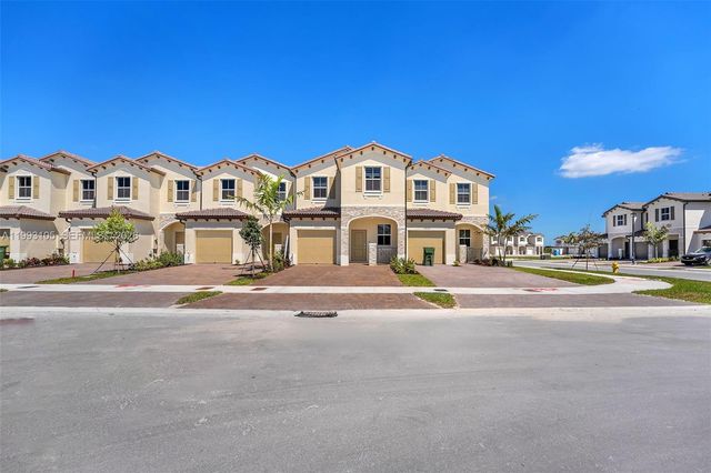 2425 SE 28TH DR 2425, Homestead, FL 33035