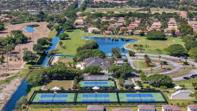 2425 SE 28TH DR 2425, Homestead, FL 33035