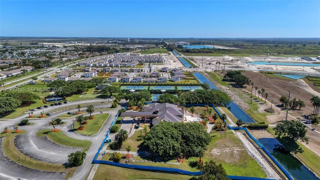 2425 SE 28TH DR 2425, Homestead, FL 33035