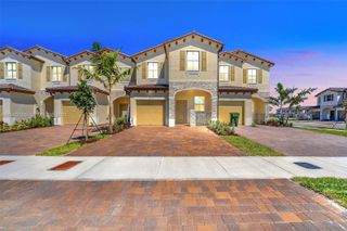 2425 SE 28TH DR 2425, Homestead, FL 33035