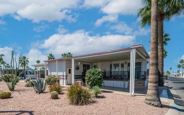 261 Cinnabar Drive, Apache Junction, AZ 85119