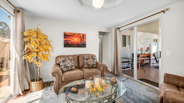 261 Cinnabar Drive, Apache Junction, AZ 85119