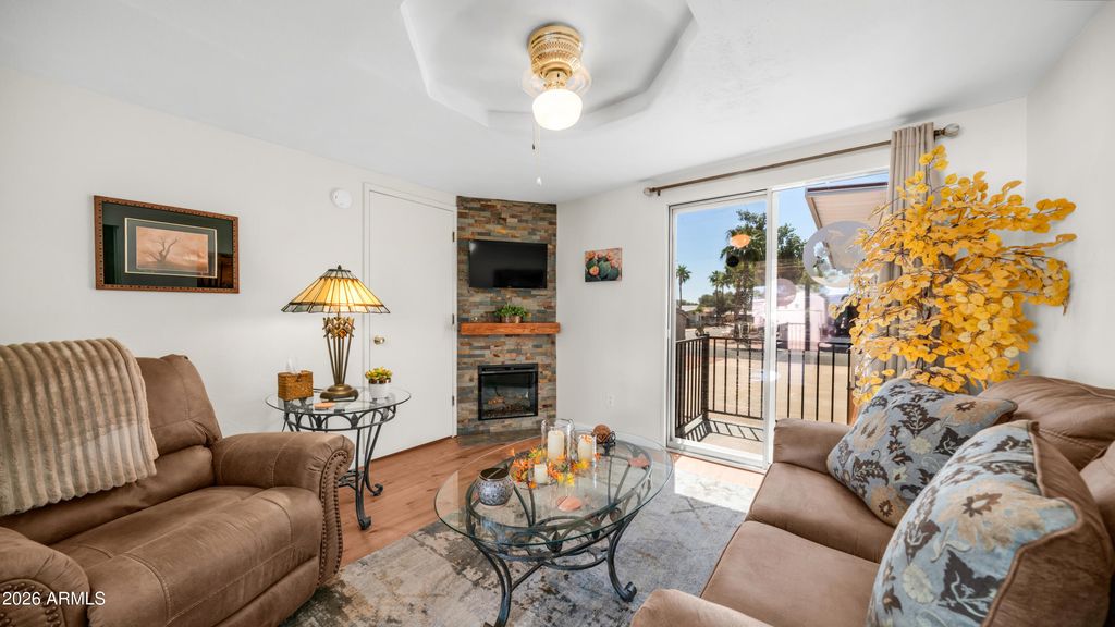 261 Cinnabar Drive, Apache Junction, AZ 85119