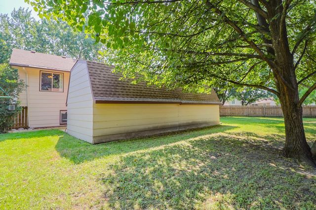 9820 Pierce Street NE, Blaine, MN 55434