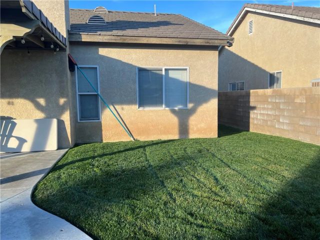 1800 Windermere Drive, Lancaster, CA 93534