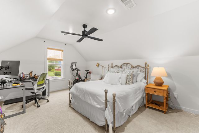 11 River Circle, Mayflower, AR 72106