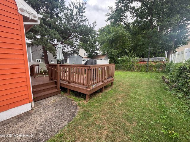 70 Bray Avenue, North Middletown, NJ 07748