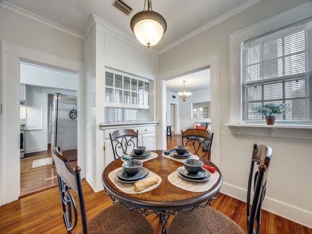 701 Market Street E, Honey Grove, TX 75446