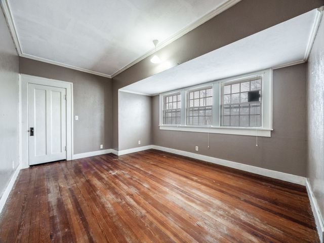 701 Market Street E, Honey Grove, TX 75446